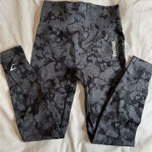 Gymshark adapt camo leggings size Small
